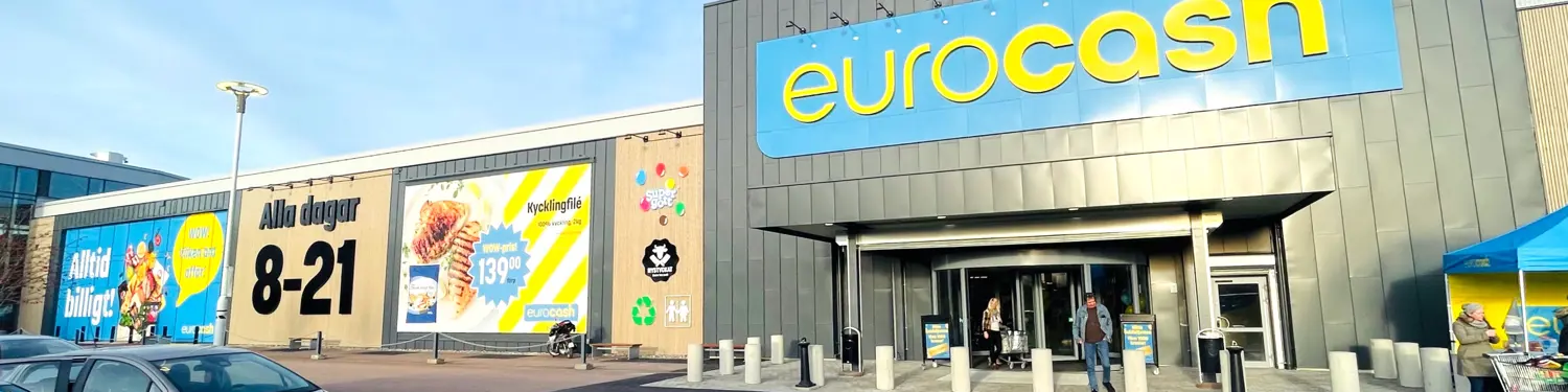 Eurocash Töcksfors handelspark fasadvägg med Eurocash logga