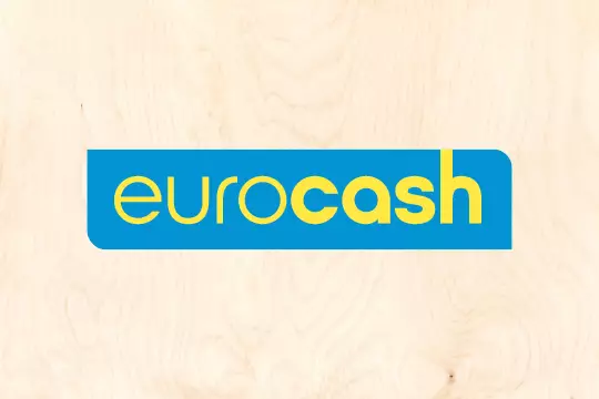 Eurocashloggan på plywood